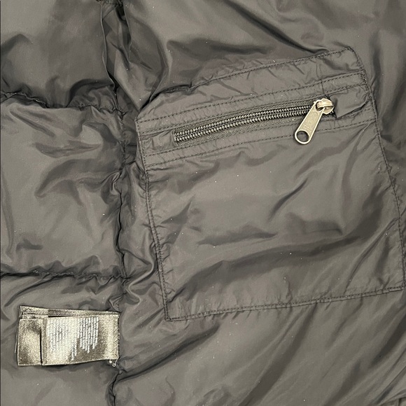 The North Face Stow 700 Black Puffer Vest Size XS - Picture 10 of 12